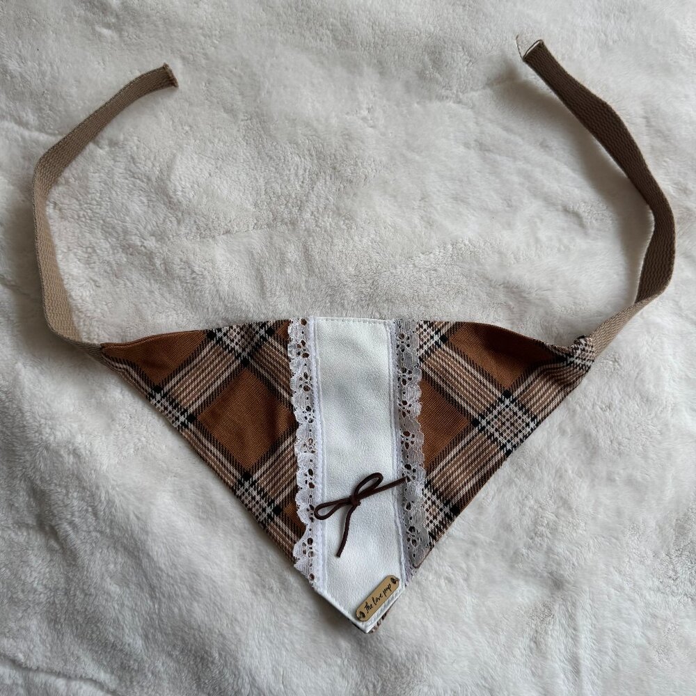 NWT The Love Pup Plaid Dog Bandana, Brown and White with Bow, Size Medium